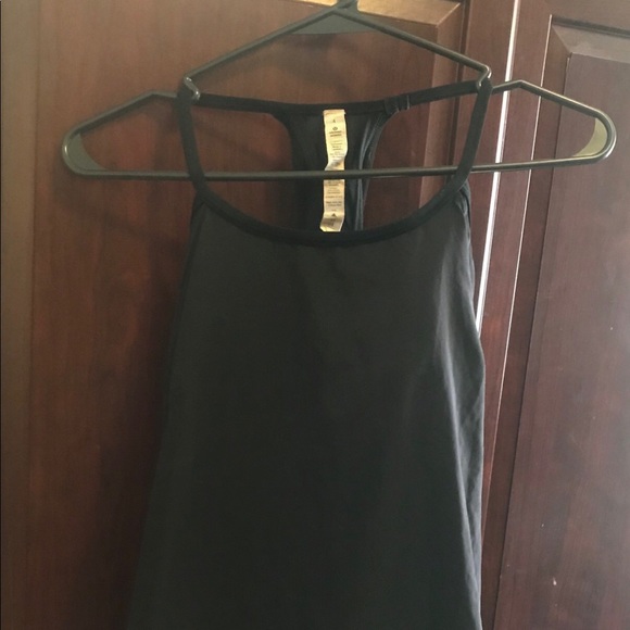 Lululemon racerback tank - Picture 4 of 4